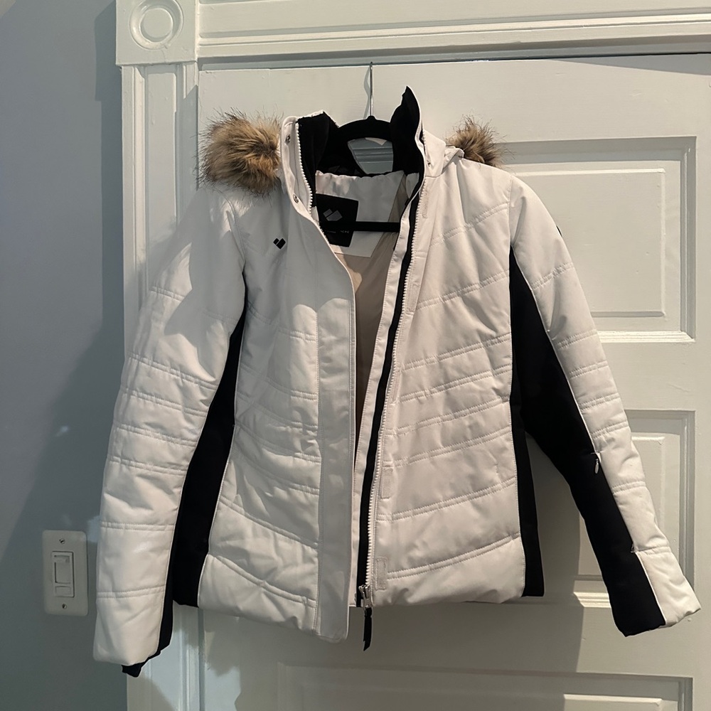 Women's White and Black Jacket with Fur Trim